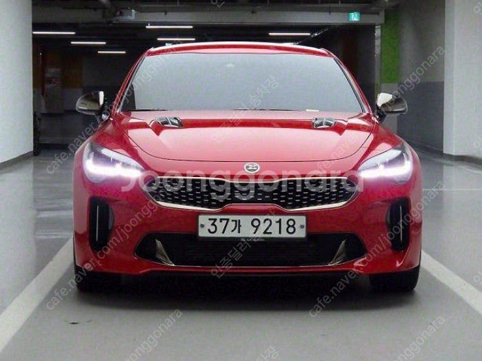 저신용중고차할부 스팅어 레드컬러 컨디션좋음 주행거리짧음--2