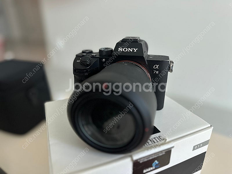 SONY A7M3 바디 + 번들렌즈 판매--1