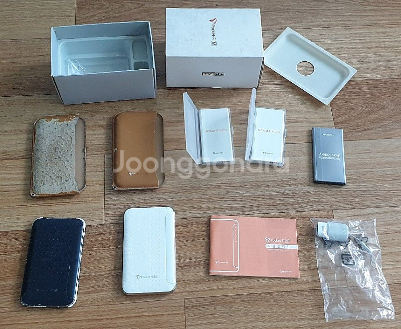 SKT 포켓파이M (URoad-LFM300) 2만원--1