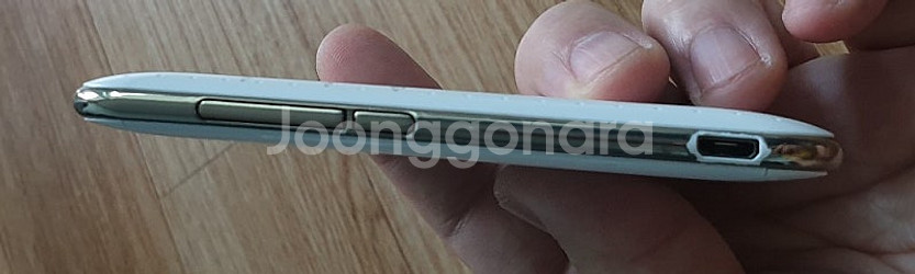 SKT 포켓파이M (URoad-LFM300) 2만원--3