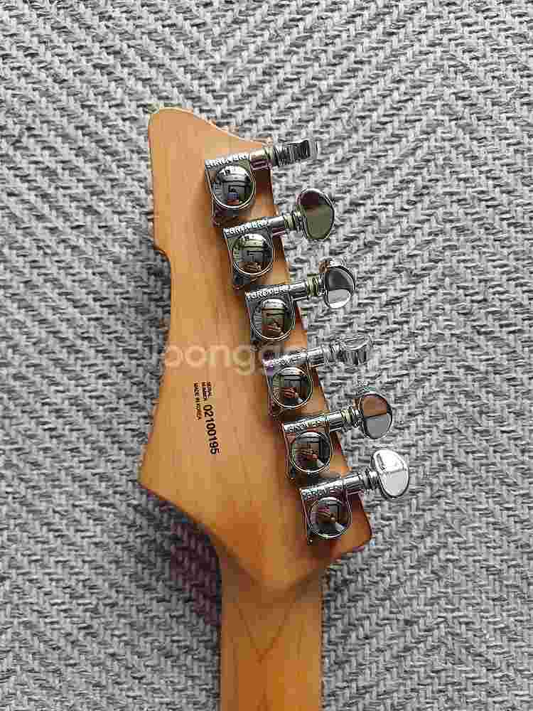 Swing EZ-100 일렉기타 세트로 팝니다.--2