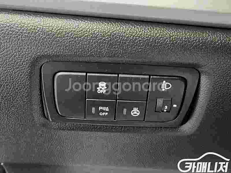 뉴스타일코란도C 2.2 RX 2WD 2018 년 중고차...--9