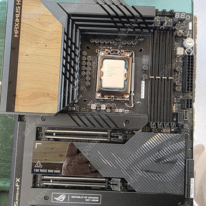 14900k + Z790 ASUS 막시무스 히어로 Maximus Hero 판매합니다.