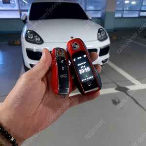 포르쉐 SUV 마칸, 카이엔 모든연식 자동차키를 최신형 포르쉐 타입 LCD 풀터치 스크린 디지털키로 업그레이드 전환 제작 편리한 근접도어, PKE 기능 추가 활성화 작업