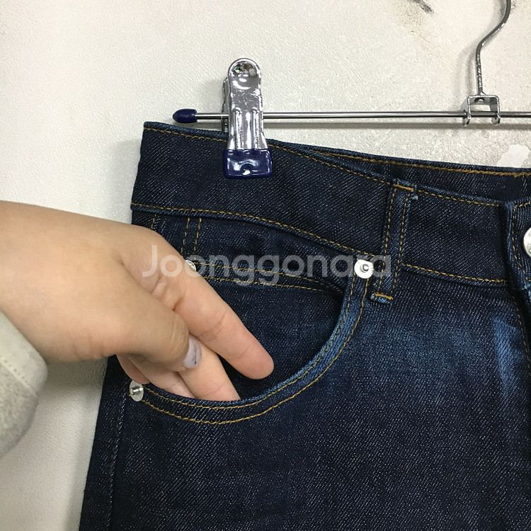 쟈딕앤볼테르 킥 플레어 데님 팬츠 25 / 랑방 마인 오브제 타임 럭키슈에뜨 산드로 마쥬 오르 시에 시스템 알로--1