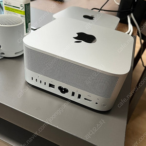 맥스튜디오 M1 MAX (10C CPU/32C GPU/64GB/1TB)