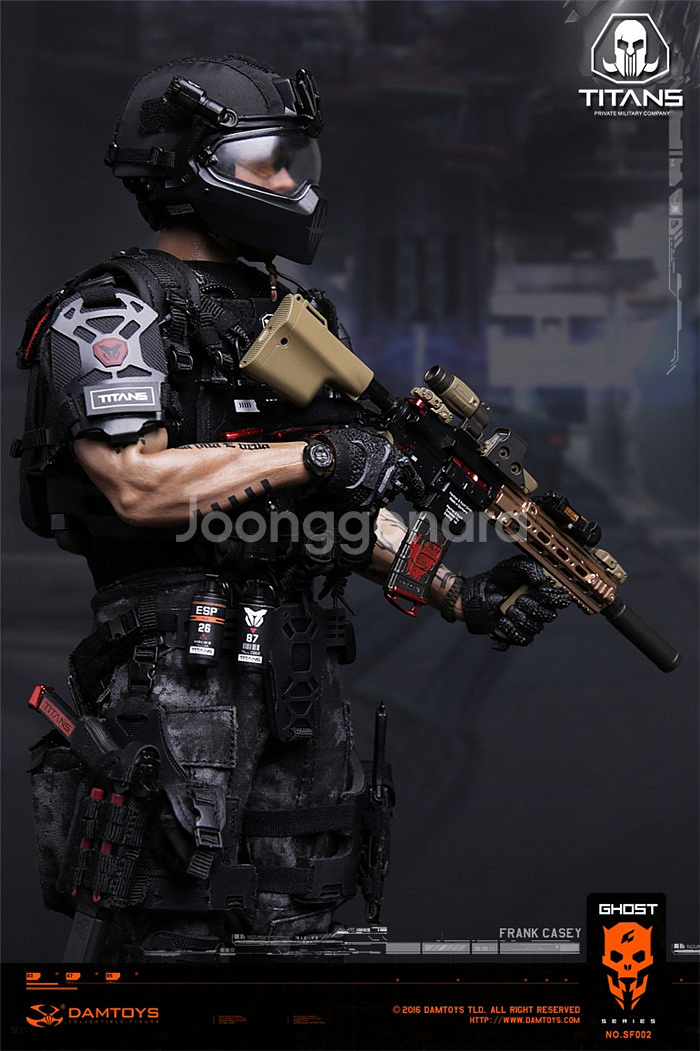 댐토이 고스트 타이탄 프랭크 12인치 피규어(핫토이x)--2