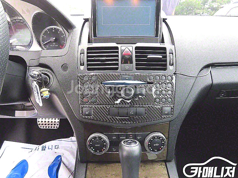 [벤츠]C클래스 W204 C63 AMG 세단 2009 ...--2