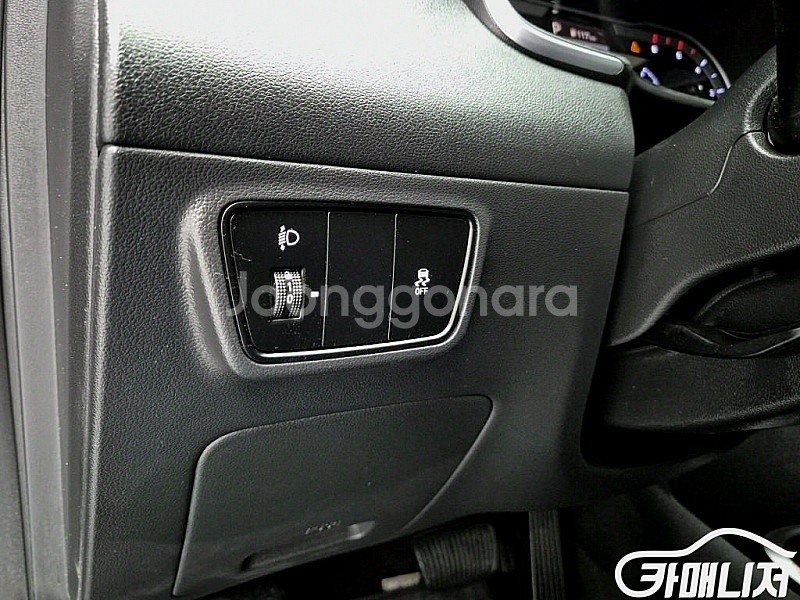 현대 투싼 (NX4) 디젤 2.0 2WD 프리미엄 중고...--6