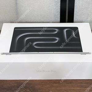 맥북프로 14인치 M3 실버 S급
