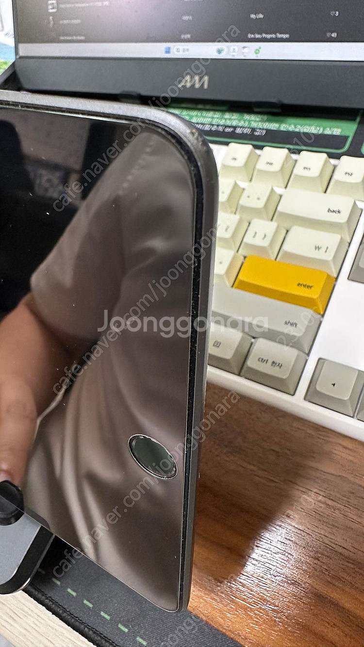 아이패드 미니5 셀룰러 256GB 스그(파손)--4