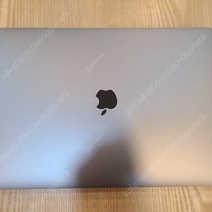 맥북프로 2018년 15인치 실버 i7 500GB SSD