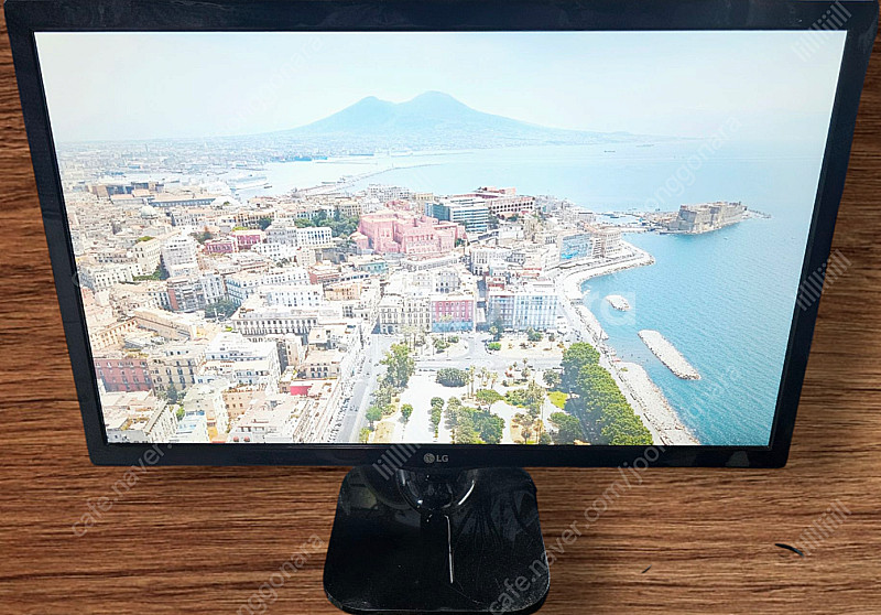 LG 모니터 LED 24인치 24M47VQ 팝니다--0