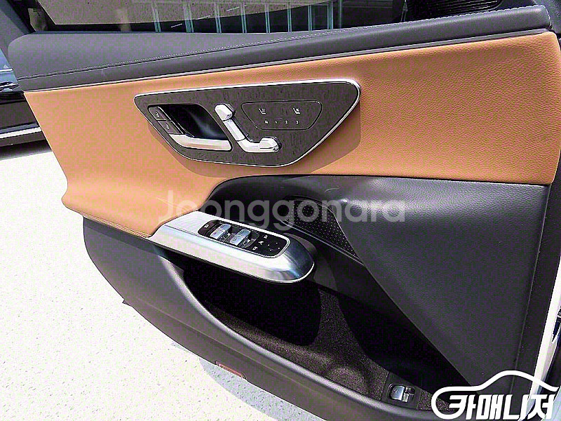 [벤츠]E-클래스 W214 E200 아방가르드 2024...--2