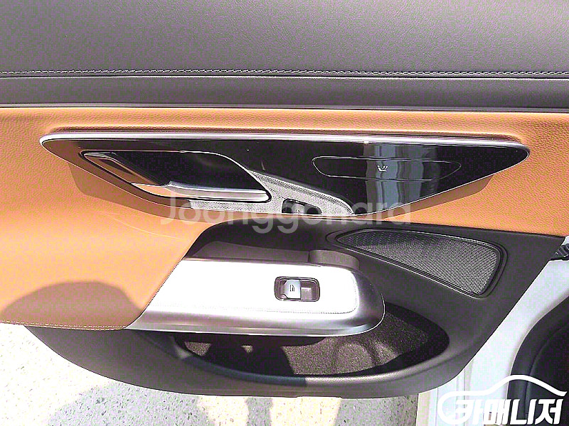 [벤츠]E-클래스 W214 E200 아방가르드 2024...--7