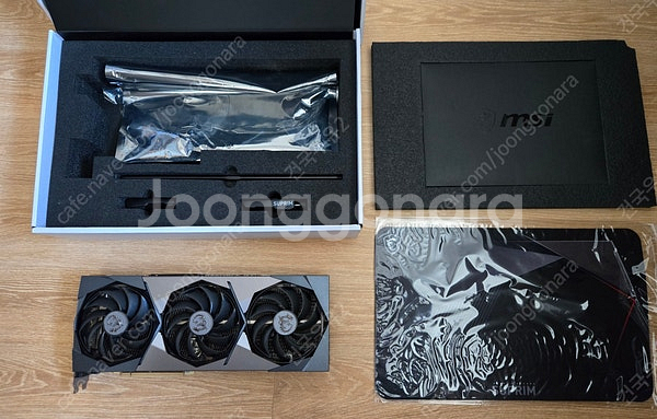 MSI 3090 SUPRIM X--6
