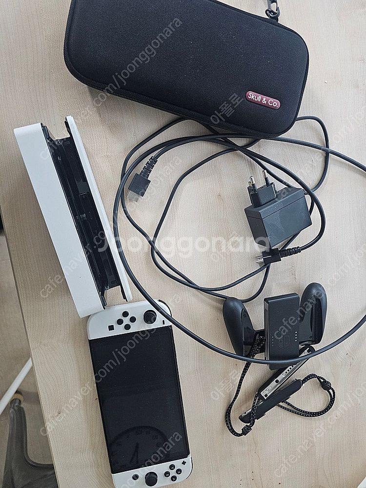 닌텐도 스위치 oled 팝니다--0