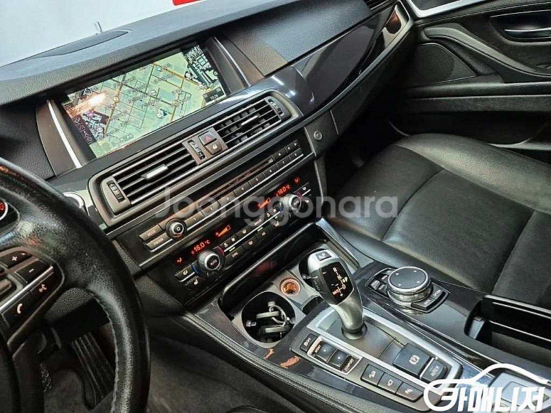 [BMW]5시리즈 (F10) 520d xDrive M 에어로다이나믹 2016 년 경유 중고 중고차 전액할부☆중고차리...--1
