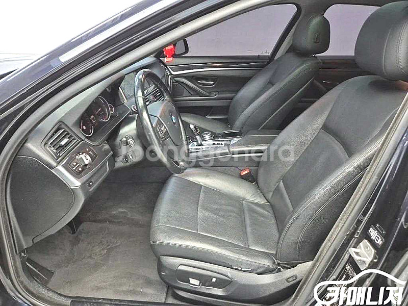 [BMW]5시리즈 (F10) 520d xDrive M 에어로다이나믹 2016 년 경유 중고 중고차 전액할부☆중고차리...--2