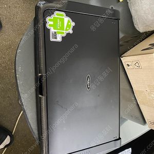 비클시네마 전동접이식 17인치 천정모니터팝니다 미사용신품입니다