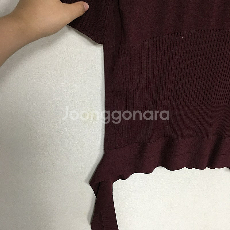 KUHO 구호 플레어 반팔 니트 85 / 랑방 마인 오브제 타임 럭키슈에뜨 산드로 마쥬 오르 시에 시스템--2