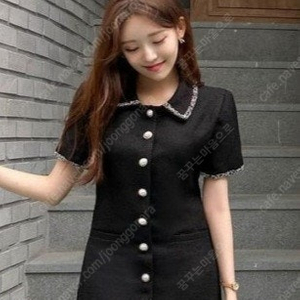 프롬비기닝 진주버튼 배색 트위드 원피스