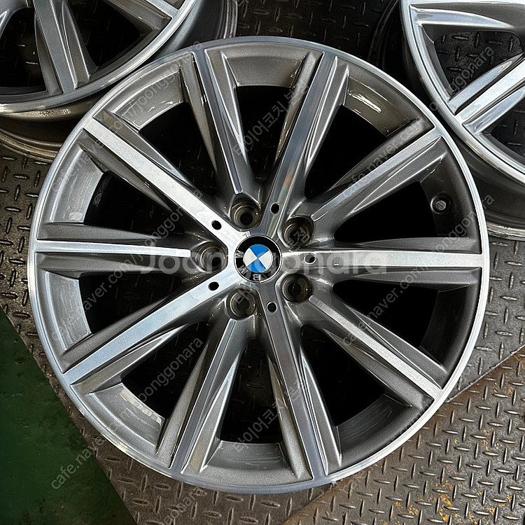 18인치 BMW G30 5시리즈 럭셔리 순정휠 1대분 ...--4