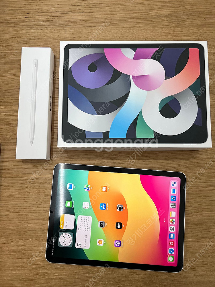 아이패드 에어4 실버 64GB + 펜슬--0