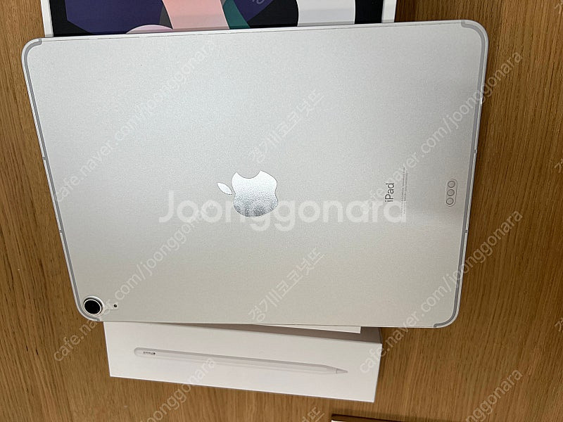 아이패드 에어4 실버 64GB + 펜슬--3