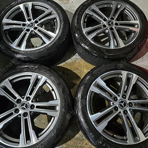 W213 벤츠E클래스 18인치 순정 휠타이어 판매합니다