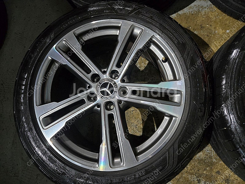 W213 벤츠E클래스 18인치 순정 휠타이어 판매합니다--4