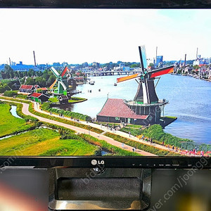 LG 23인치 LED TV 디지털TV M2352D 팝니다