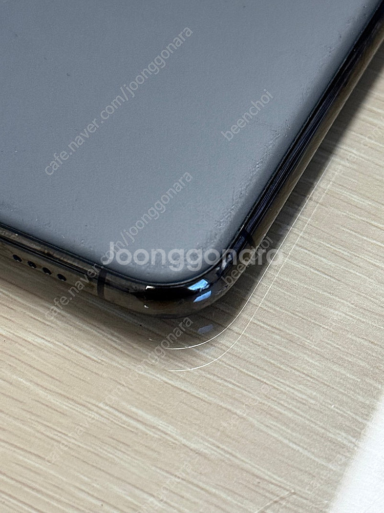 고장난 아이폰11프로맥스 64G--8