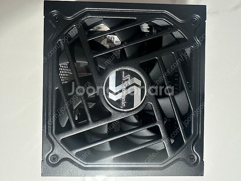 시소닉 FOCUS GOLD GX-1000 ATX 3.0...--2
