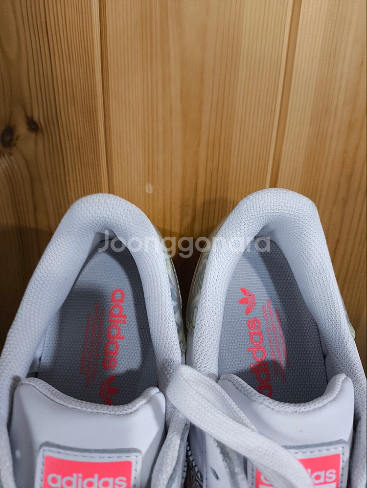 255mm 아디다스 슈퍼스타 볼드 그래피티 스니커즈--5