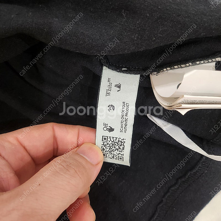 정품 오프화이트 반팔 정말 저렴히 판매해요--3