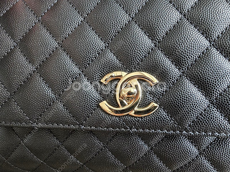 샤넬 코코핸들 블랙 캐비어 아웃스티치 (구미듐 현라지)핸들 블랙 ﻿ A92991--8