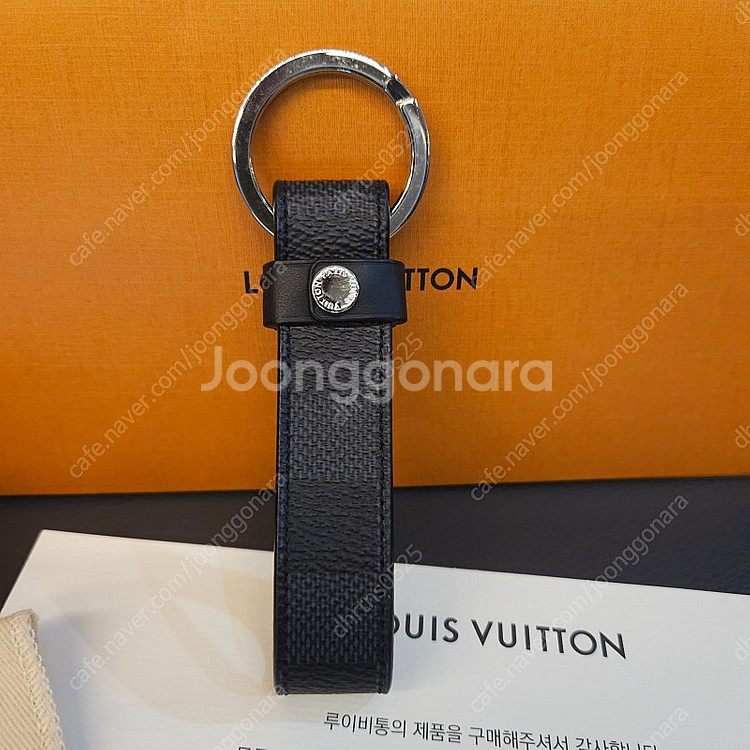 루이비통 키링 드라곤느 그라피트 m62706--4