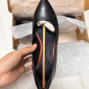 락포트 컴포트 토탈모션 50mm 카리라 펌프스