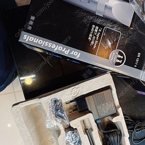 파라소닉 클리퍼 충전기 팝니다..