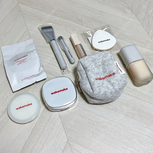 메이크웨이크 쿠션 파운데이션 새상품