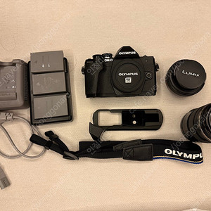올림푸스 미러리스 카메라 omd e-m10 mk3 판매 (마크3) 및 렌즈