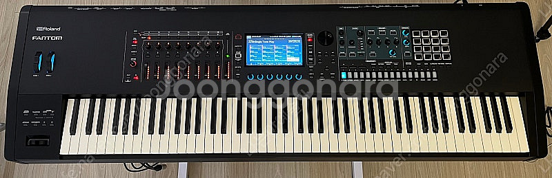 Roland Fantom8 롤랜드 팬텀8 키보드--0