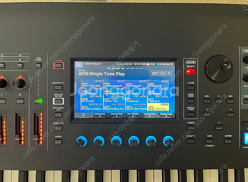 Roland Fantom8 롤랜드 팬텀8 키보드--2