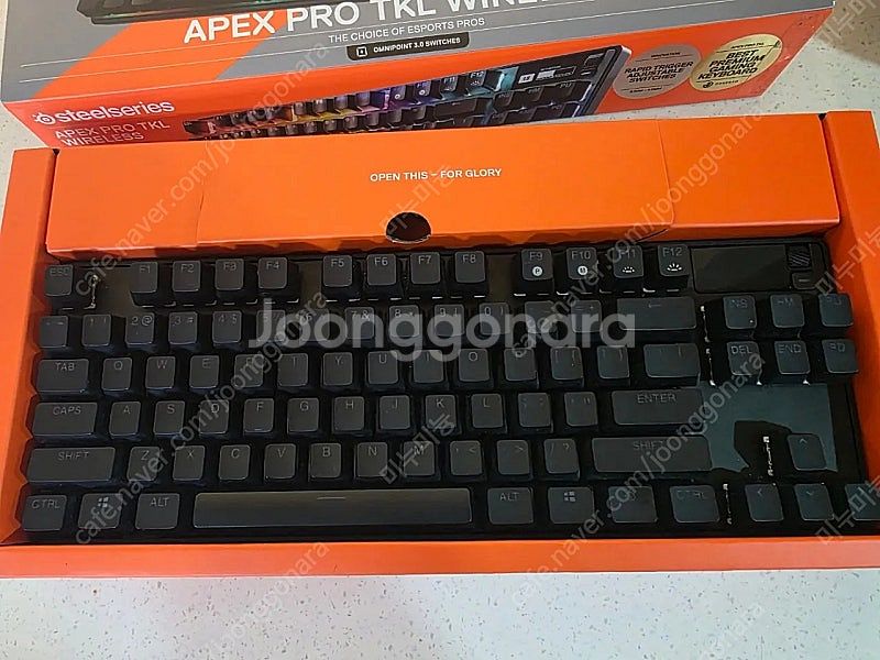 스틸시리즈apex pro tkl gen3 WL 무선키보...--1