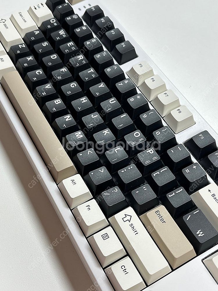 큐센 Q87 PBT 기계식 키보드 판매합니다--1