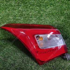 [판매] i30 GD LED 후미등 데루등 테일램프 92401-A51 , 92402-A51