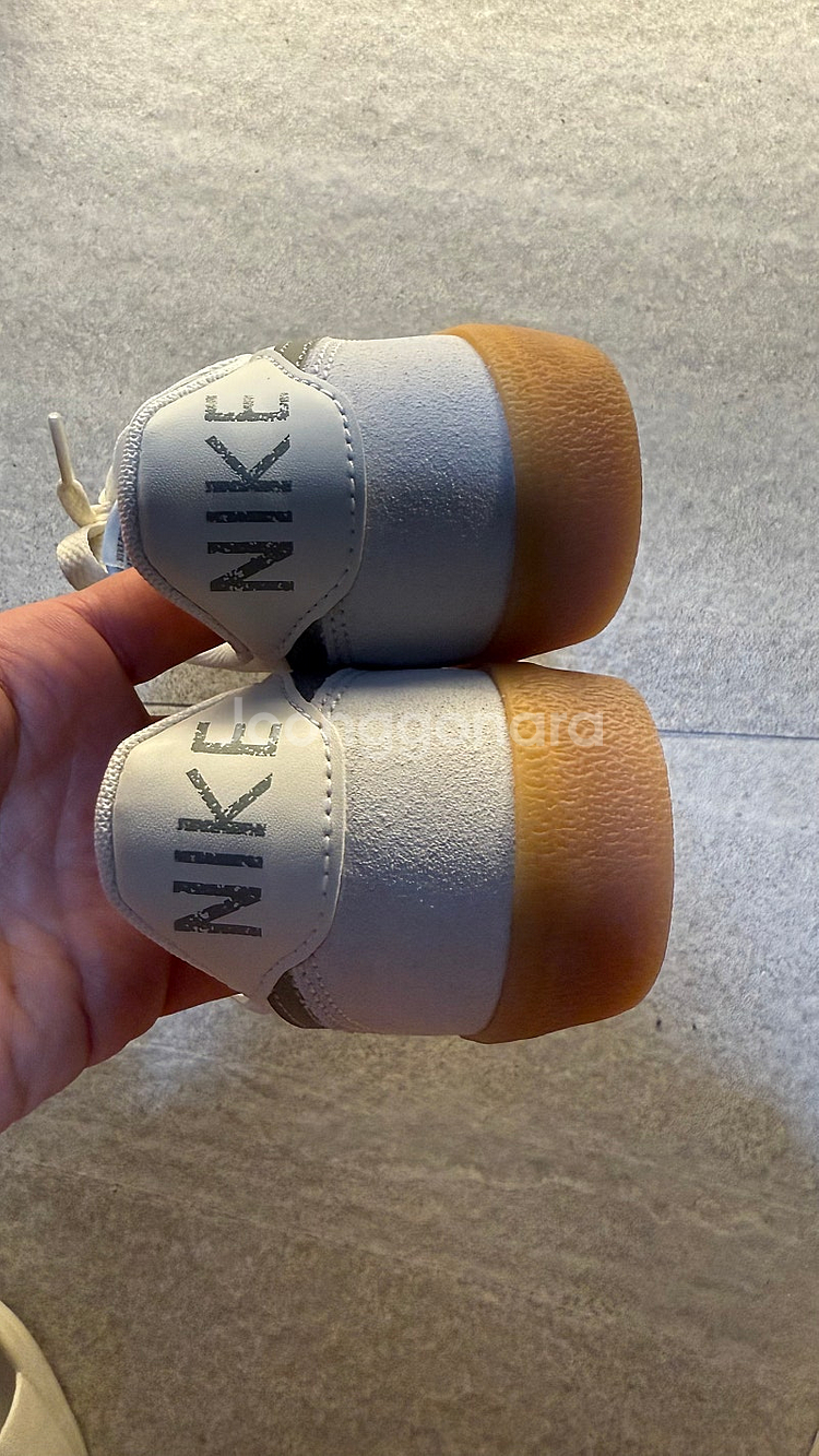 (새상품) 나이키 킬샷2 라이트 아미(230mm)--3