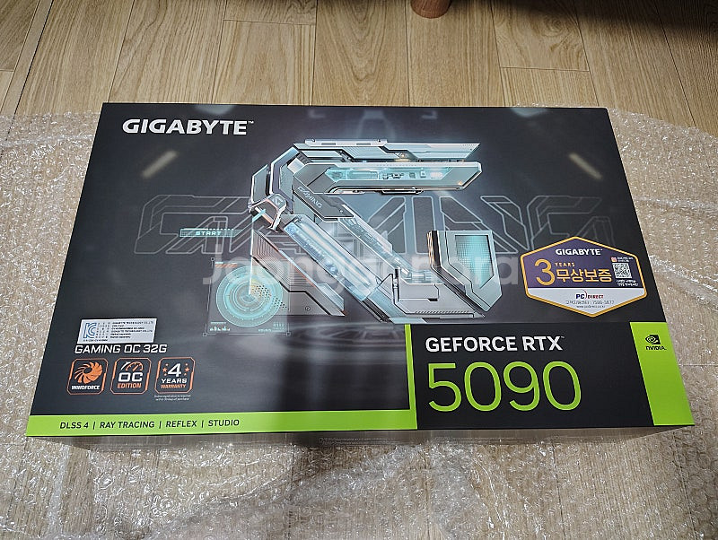 GIGABYTE 지포스 RTX 5090 GAMING O...--5