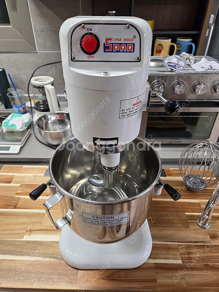 스파믹서 반죽기 SP-800 화이트 (8L) 팝니다.--0